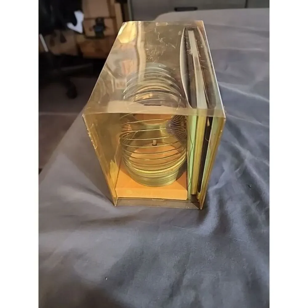 It's Slinky!: The‎ Fun and Wonderful Toy by Lou Harry: Used